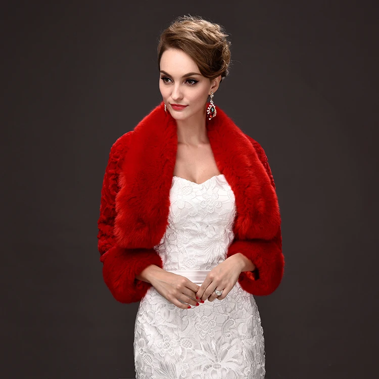 

Elegant Hot Sell Winter Bridal Wraps Faux Fur Wedding Cloaks Bolero Winter Wraps Coat Bridal Wedding Jacket 2018 EE7717