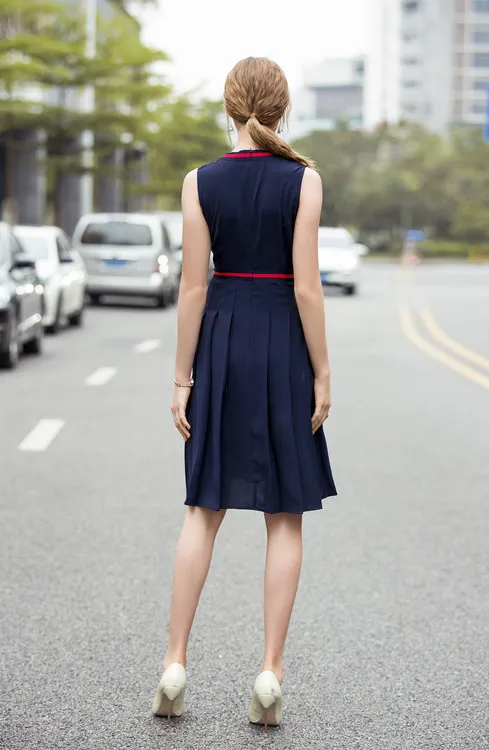 8851319186_1132053850