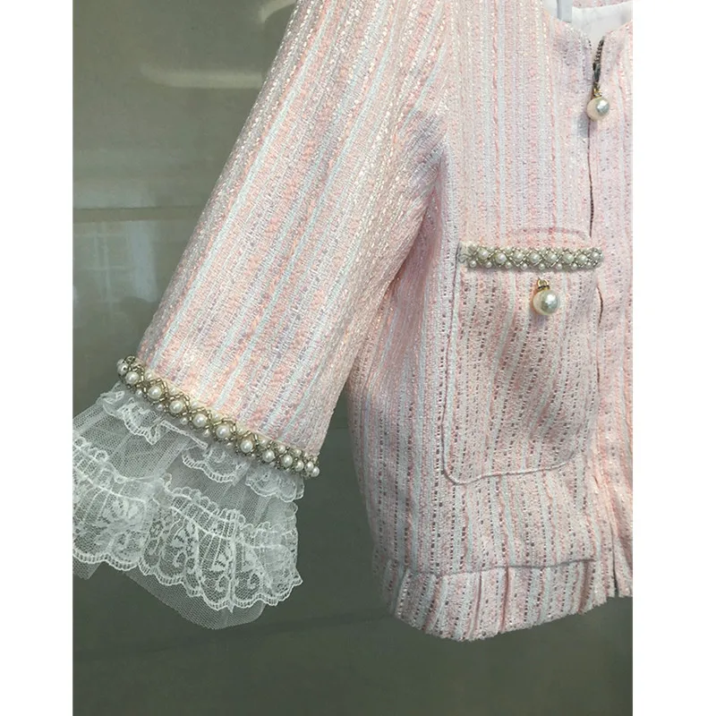 Spring new fashion small fragrance suit female beaded patchwork lace striped ladies style short skirt two-piece sets of tide Spring new fashion small fragrance suit female beaded patchwork lace striped ladies style short skirt two-piece sets of tide