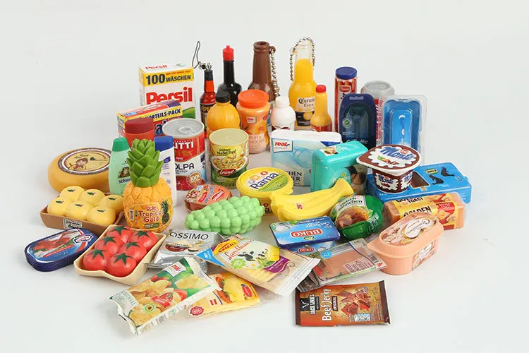 

Gemany original 42 Style Dollhouse Miniature daily necessities food Furniture Toys sylvanian families Kids Toy
