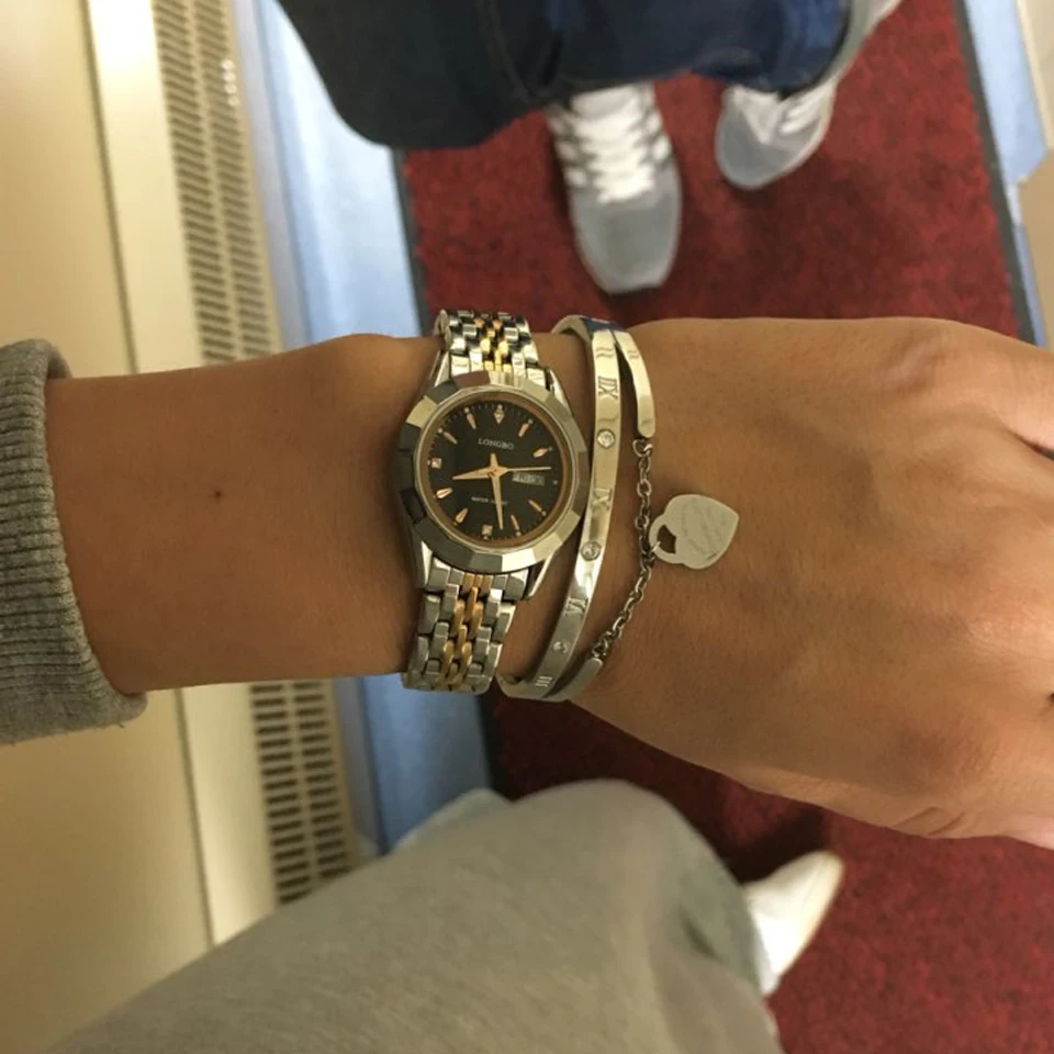 UTB8GK0wawnJXKJkSaelq6xUzXXaH