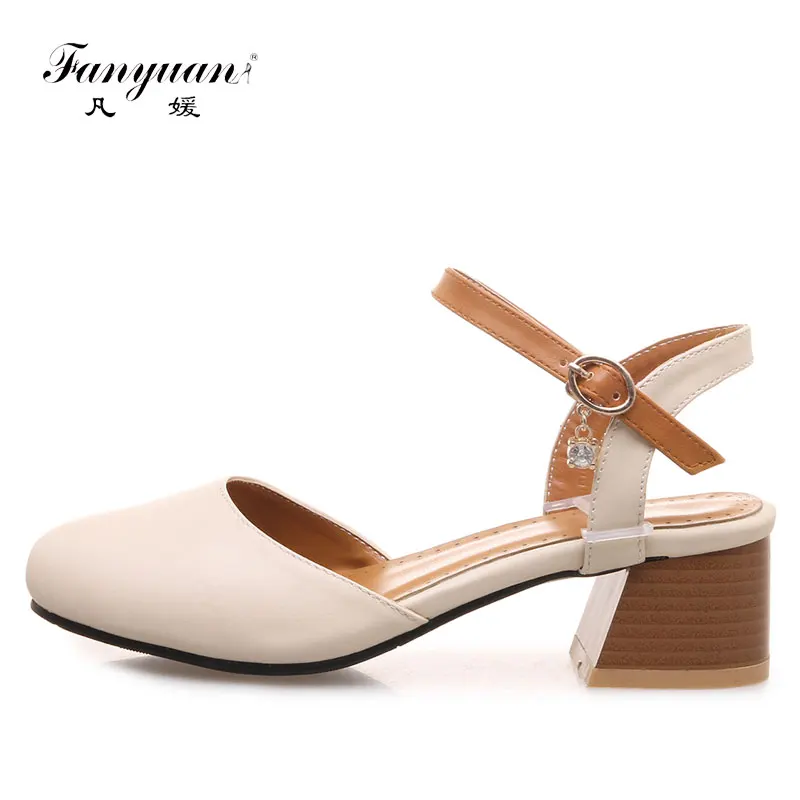 round toe sling backs
