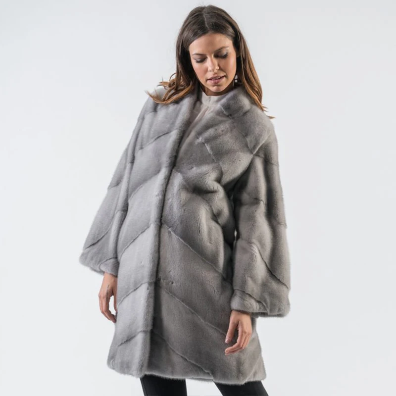9.-Saphire-Full-Lenght-Mink-Fur-Coat-4-900x797