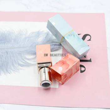 

500Pcs/Lot New Empty Plastic Square Lipstick Tube Small Lip Gloss Pot Lip Balm Vial Women Cosmetic DIY Container