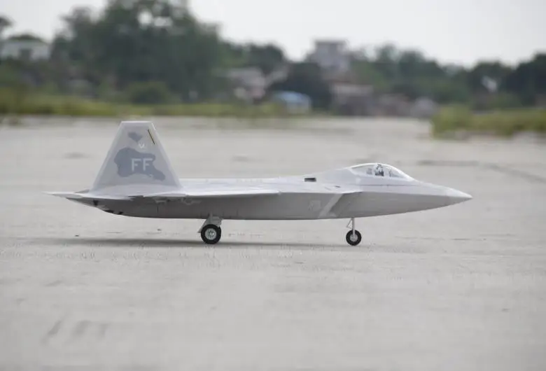 Электрический rc реактивный самолет Freewing F22