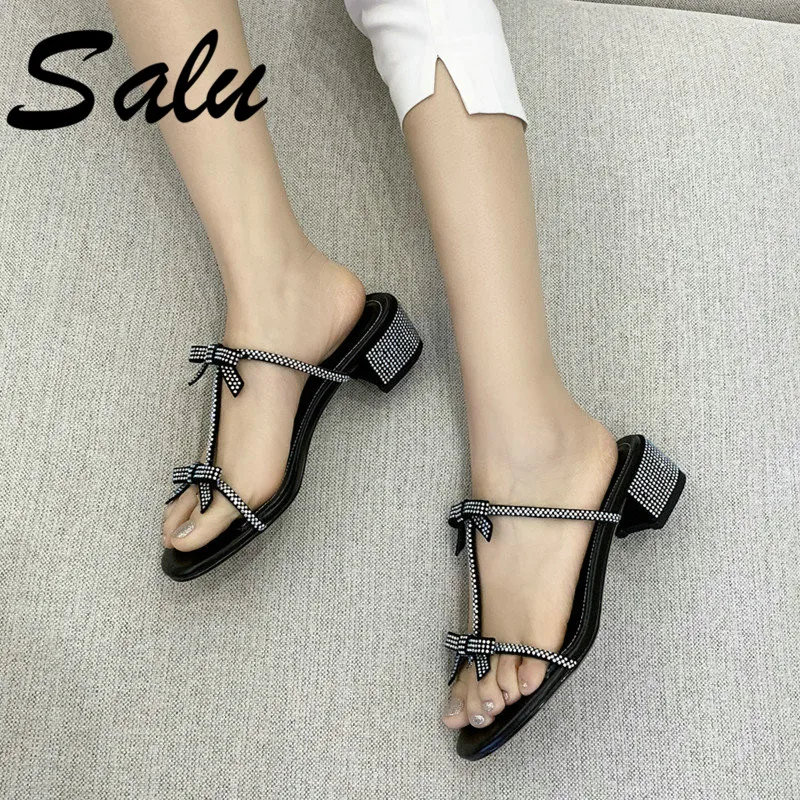 

Salu 2019 Women Sandals Square Heel Open Toe Women Shoes Suede Leather High Quality All Match Women Sandals Size 34-43
