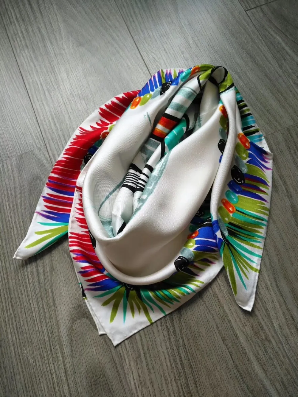 Новое поступление модный цветной узор шелковый шарф 90*90 см квадратная шаль саржевая обертка для женщин