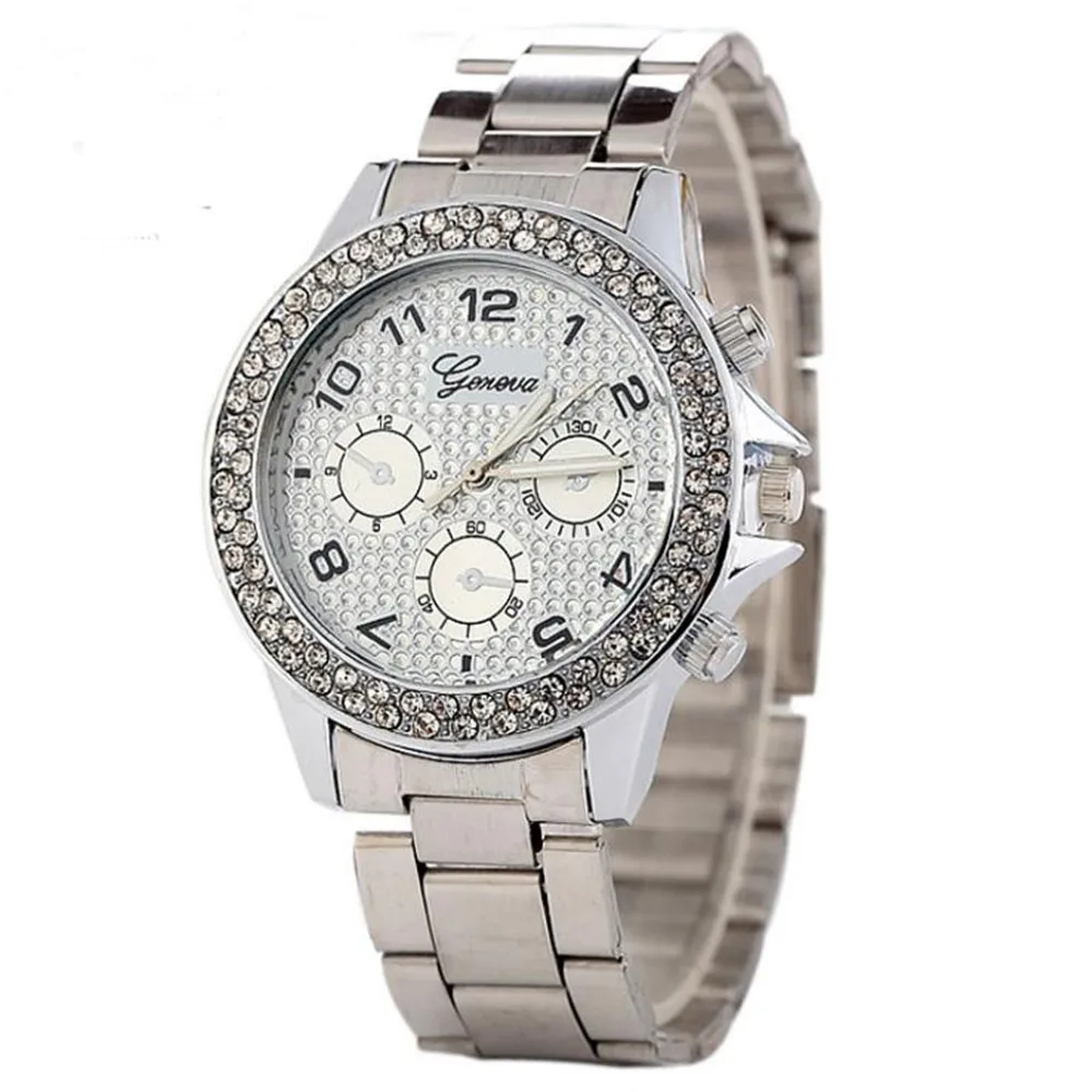 

Lady's three-eye Drilled Stainless Steel with Business Watch Alloy Round Quartz Watch
