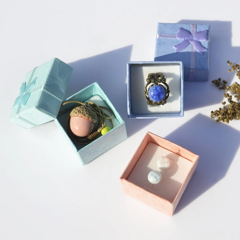 

1PC New 44cm High Quality Jewery Organizer Box Rings Storage Box Small Gift Box For Rings Earrings 4Colors