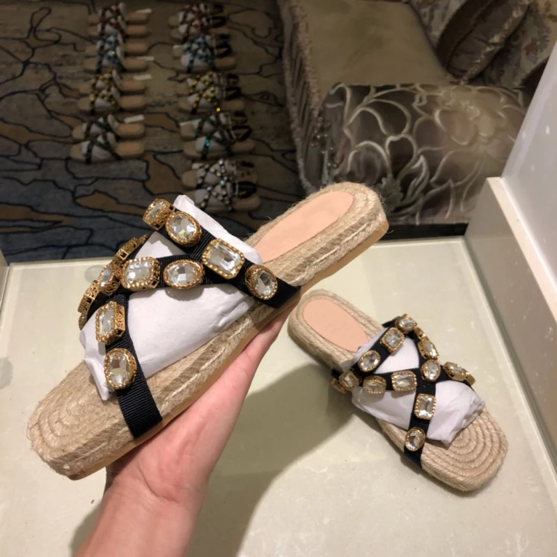 

Big Crystal Fashion Brand Slippers Fishman Women Blingbling Rhinestone Straps Ladies Sandals Flat Espadrilles Casual Platform