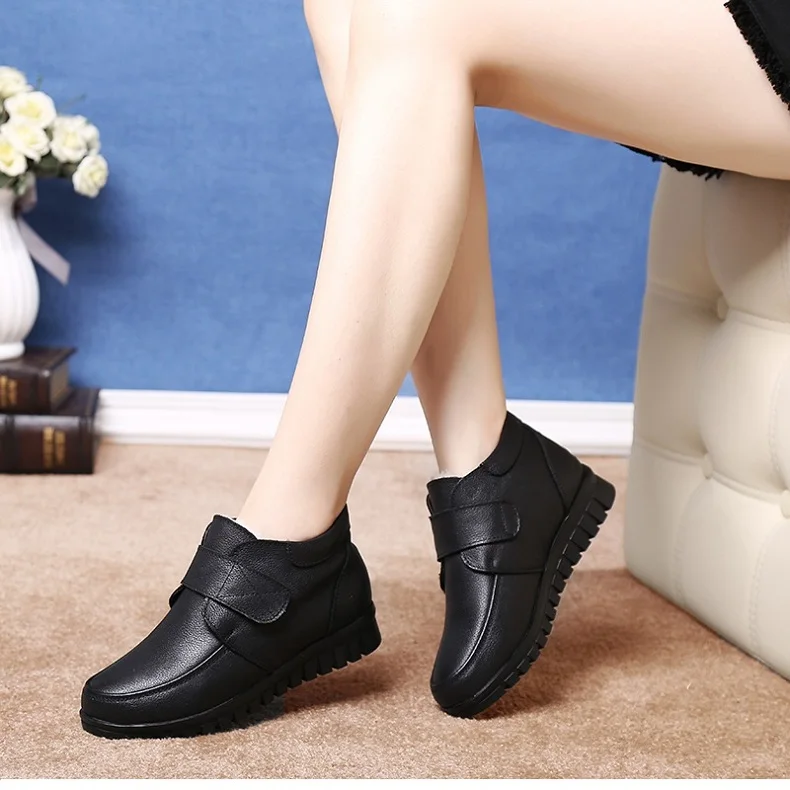 DRKANOL Fashion Genuine Leather Round Toe Women Snow Boots Winter Flat Ankle Boots Women Cotton Shoes Plush Warm Botte Femme