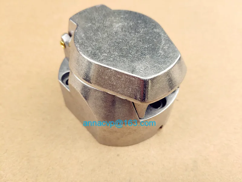 7 PIN trailer plug socket trailer connector trailer parts trailer adaptor (3)
