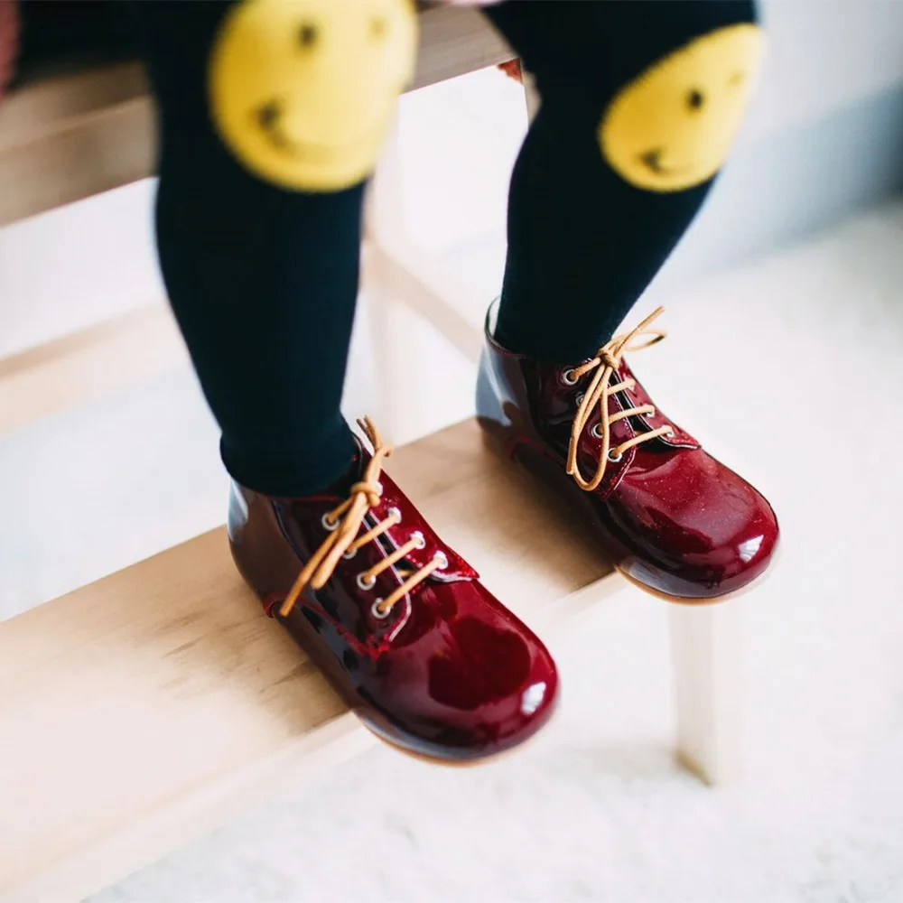 Baratos Botas de piel sintética para niños niñas Martin botas con cordones antideslizantes para niños botas para niños