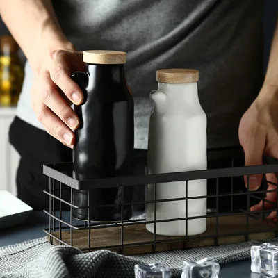 

Japanese-style Oil Pot Seasoning Bottle High-end Atmosphere Simple Home Kitchen Seasoning Pot Ceramic Soy Sauce Vinegar Bottle