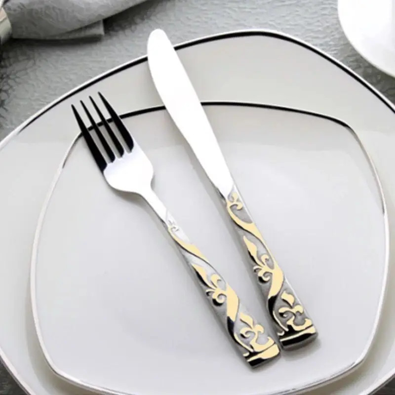 gold cutlery set  (1)