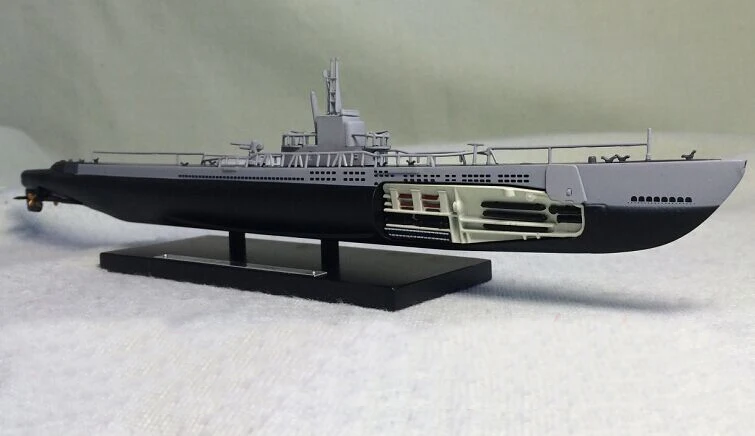 Lllunimon 1/350 USS Barb Submarine Model Alloy Warship Finished Product Collection Ornaments Decoration