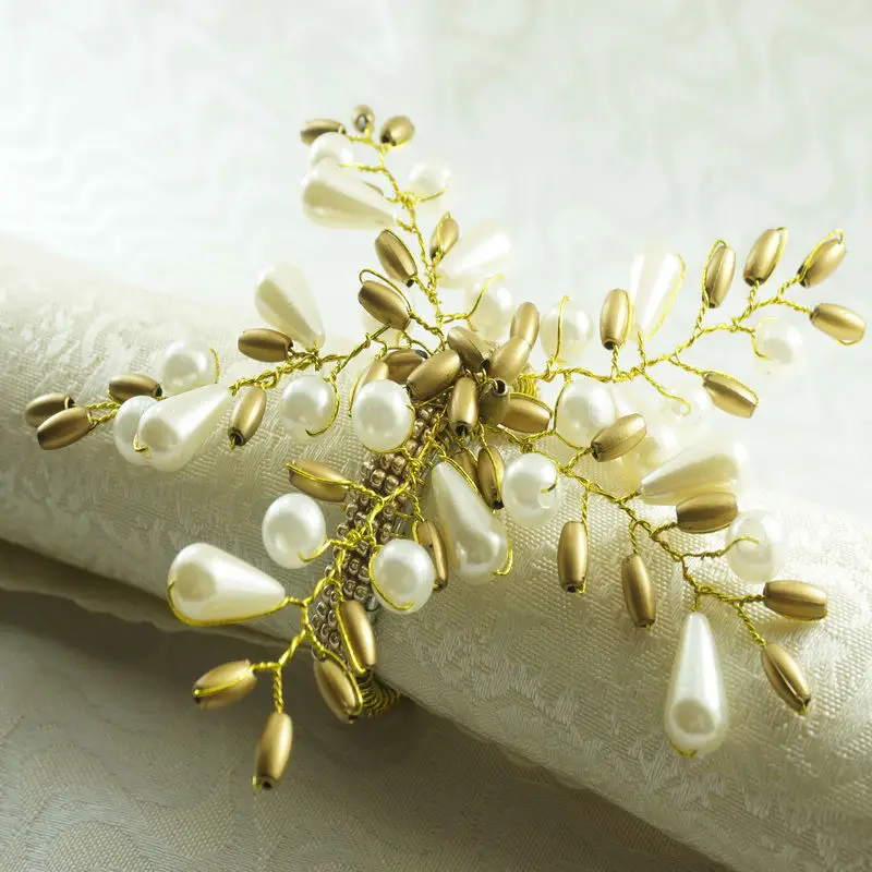 Pearl Flower Napkin Rings - Beaded Wedding Napkin Holder - 12 Pieces Napkin Rings