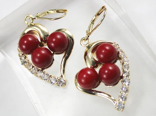 

Latest Round Shell Pearl With Heart-shape Stud Earring ER00060 8mm