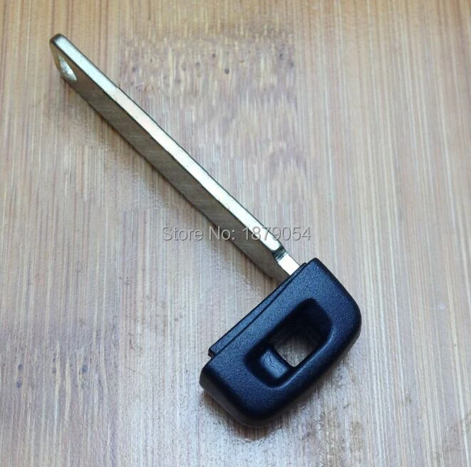 New Toyota camry key blade 2012 (21).jpg
