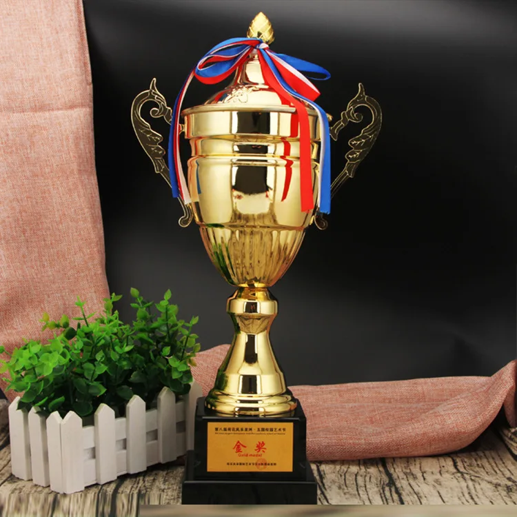 custom trophy hot sale Football trophy wholesale dance gold trophy