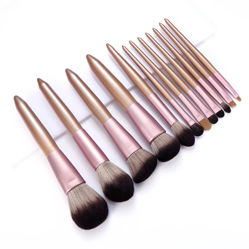 Massaller 12pcs Super Soft Synthetic Hair Makeup Brush Set Wood Handle Highlighter Powder Eyebrow Lip Blending 5