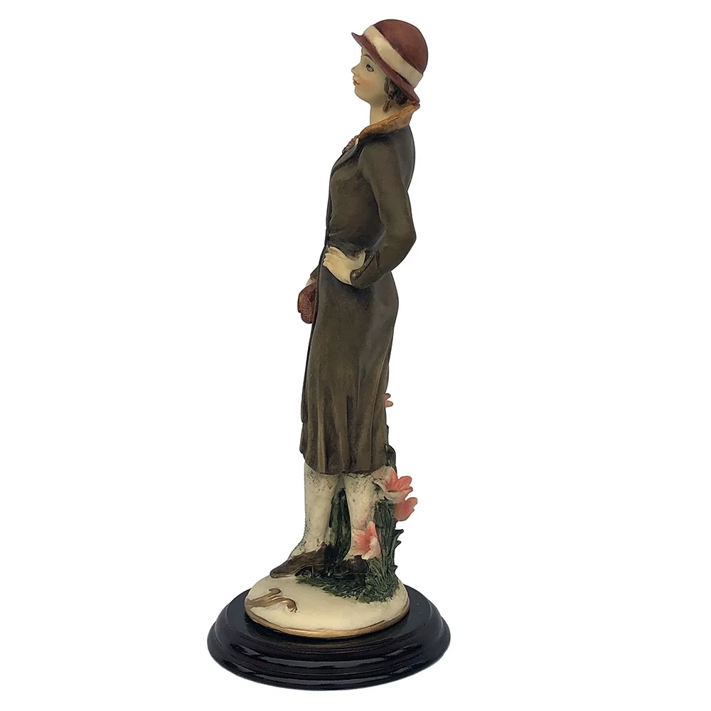 Resin Female Statue
