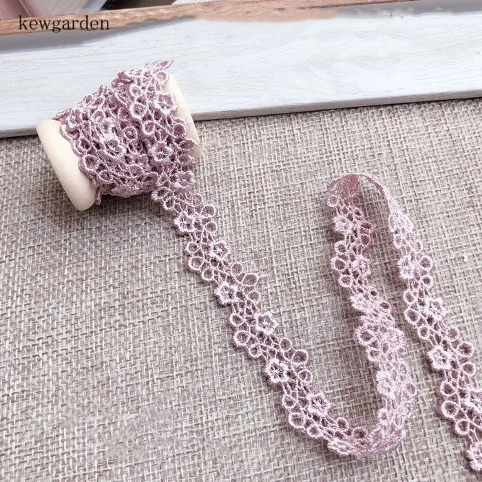 Kewgarden Hollow Jacquard Water Soluble Hollow Lace Handmade Tape DIY Clothing Dress Laciness Ribbon Webbing 2 Meters - Цвет: 1cm pink