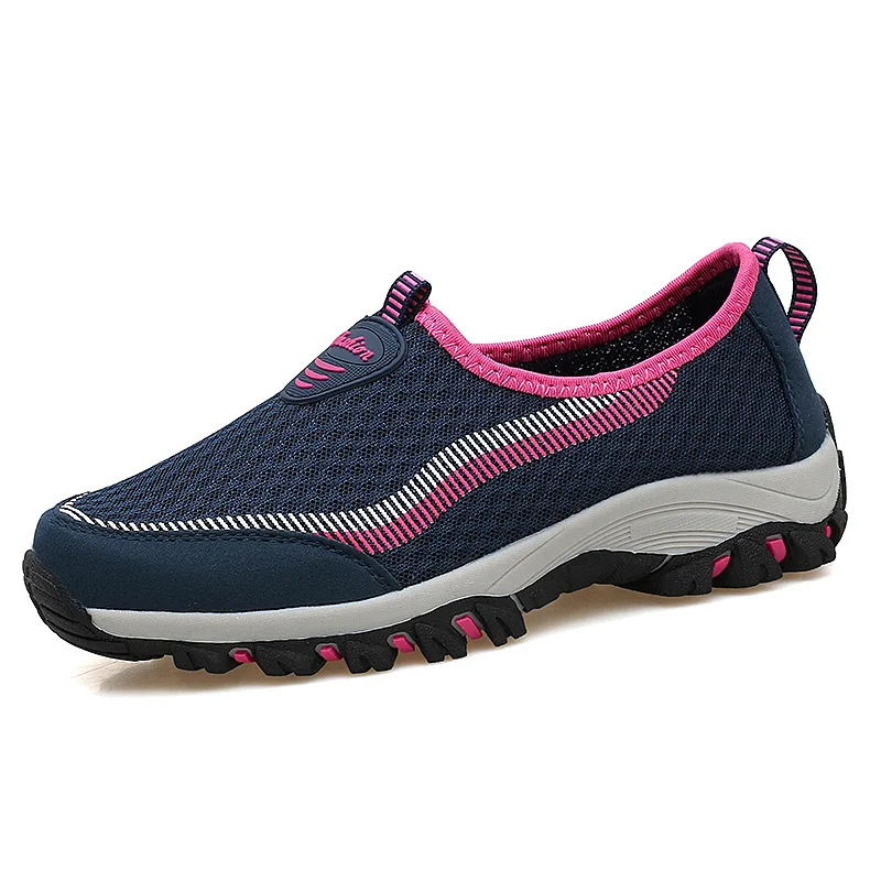 

2018 Summer New Women Breathable Mesh Hiking Shoes Outdoor Slip on Sports Shoes for Men Non-slip Trekking Sneakers 35-44