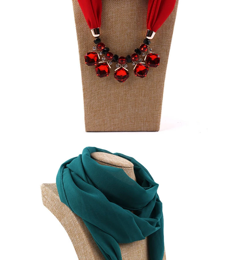 pendant-scarf_23