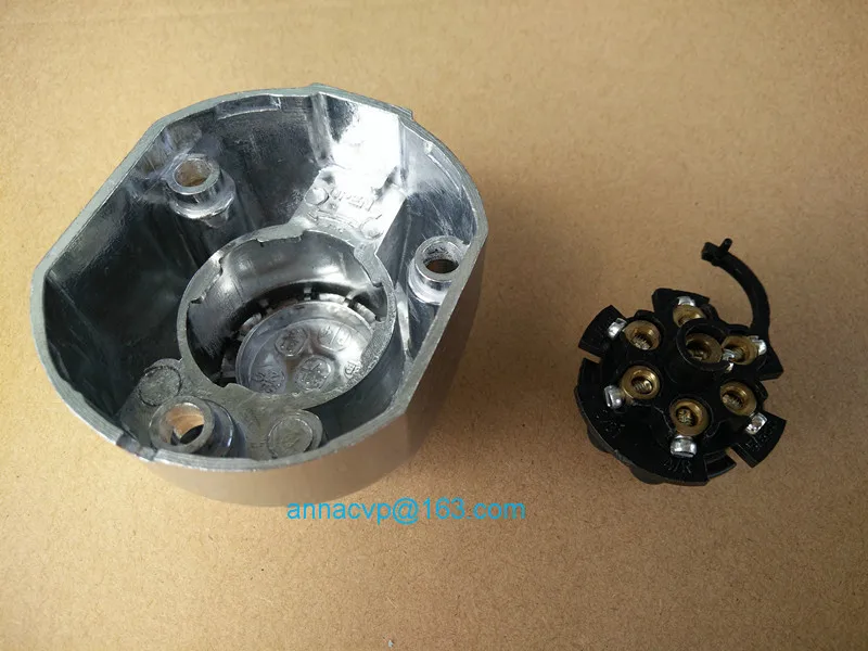 7 PIN FEMALE TRAILER PLUG METAL TRAILER SOCKET CONNECTORS 4