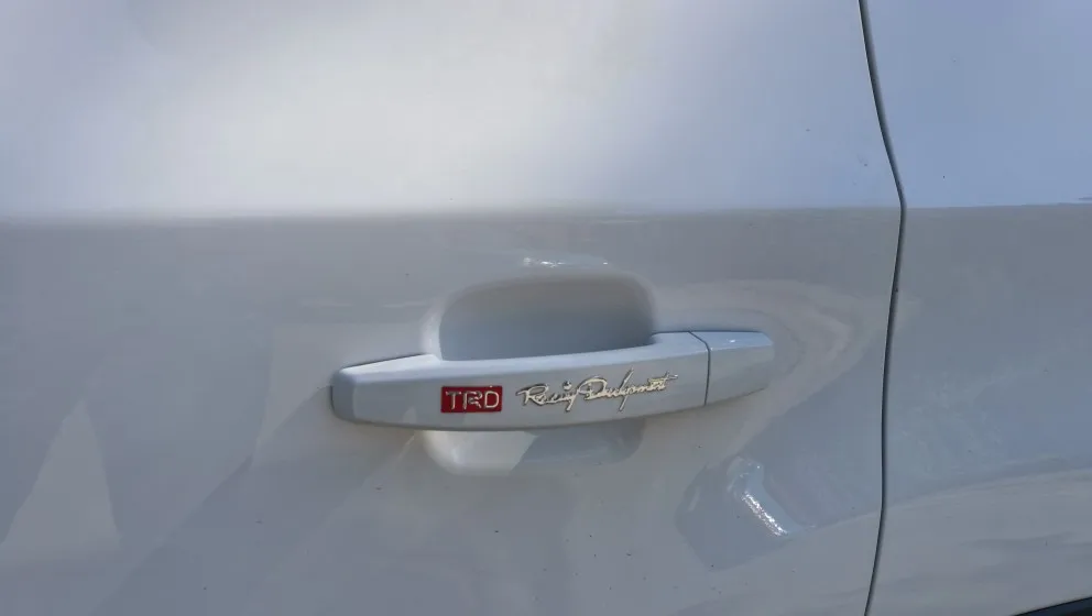 2x стайлинга автомобилей Trd Автомобильная наклейка светоотражающая Авто дверная ручка Стикеры Наклейка для Toyota Highlander Camry CHR YARiS L корона