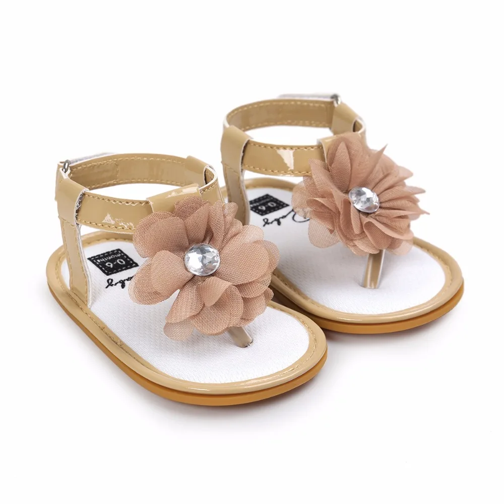 Обувь для маленьких девочек с цветочным принтом; красивые сандалии принцессы с цветочным принтом; обувь на плоской подошве в римском стиле; нескользящая Мягкая подошва; Кроссовки для новорожденных