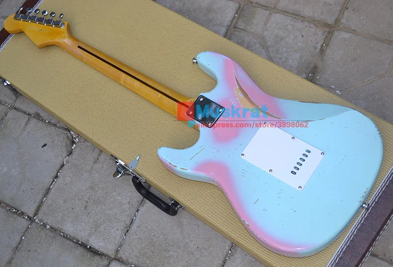 В наличии! Электрическая гитара ST Sky blue color Do old бесплатная доставка 6 струн гитары