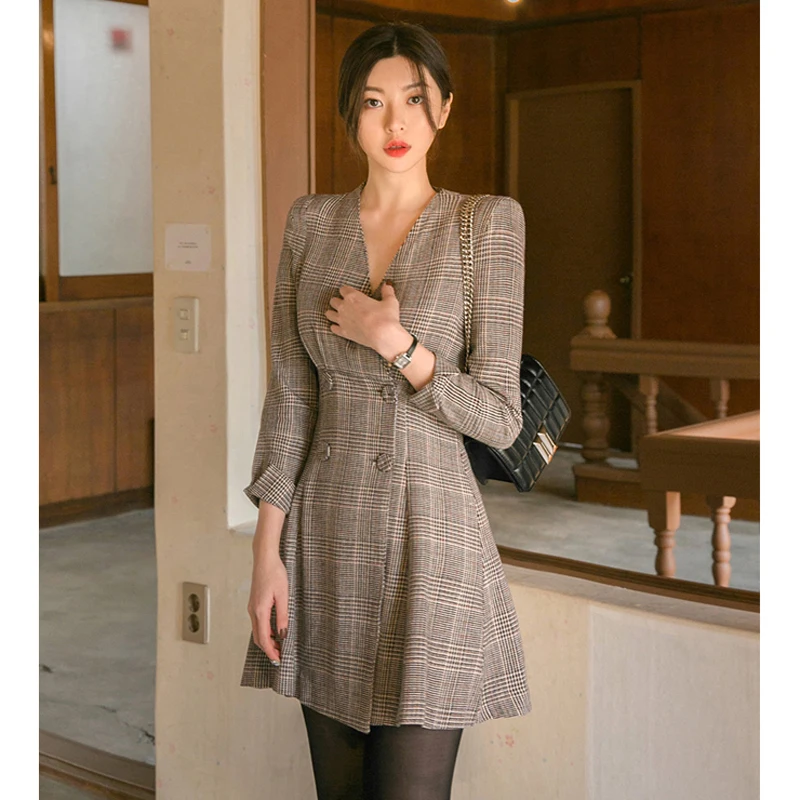 

Vintage V-neck A-line Plaid Women Dress Front Buttons Full Sleeve Female Short Dresses Vestidos 2019
