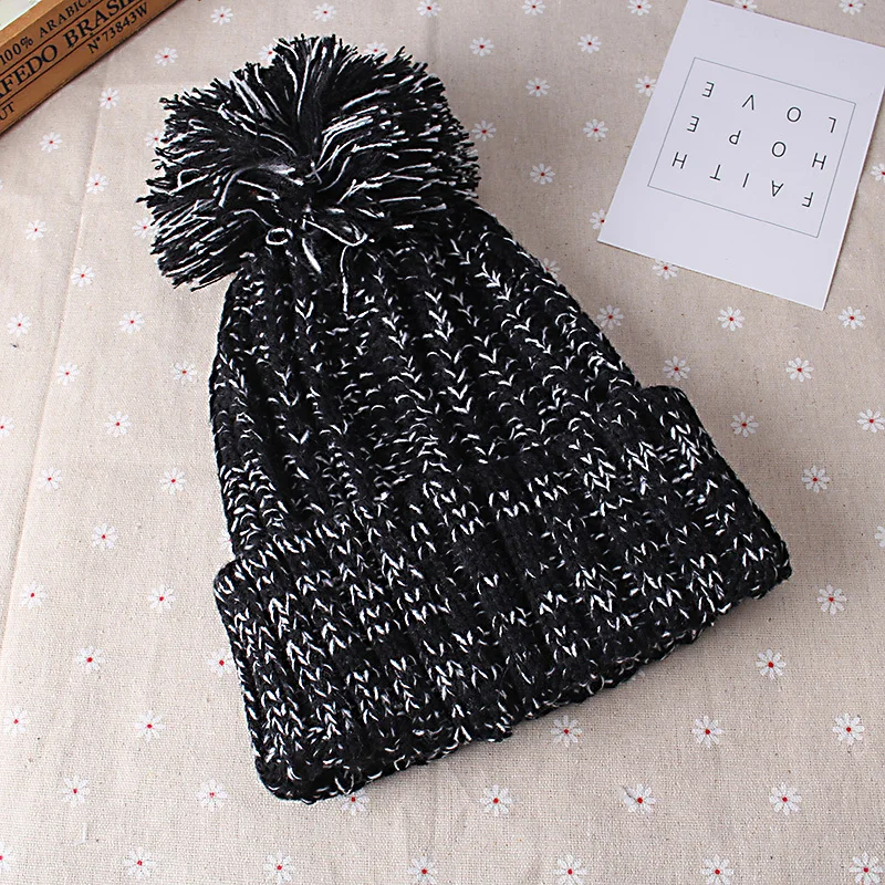 C-2019-Autumn-Winter-Female-Hats-Hot-Selling-Knitting-Ball-Wool-Cap-Hat-Casual-Caps-For (3)