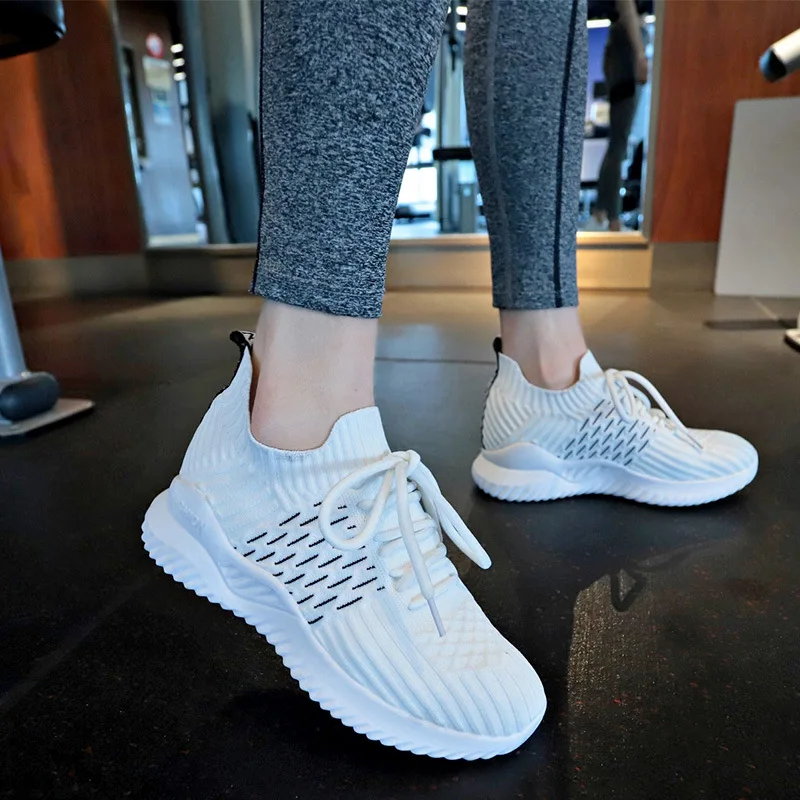 

Net Shoes Women 2019 Summer New Light Fashion Ladies Flying Weaving Shoe Soft Bottom Breathable Casual Outdoor Lace-up Shoes