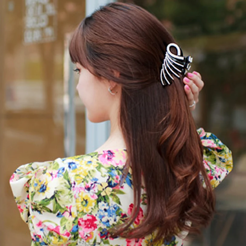 Элегантные павлиньи аксессуары для волос для женщин и девушек, заколка для волос, уникальные заколки-крабы для волос, конский хвост, черный цвет, длина 8,4 см, HC50