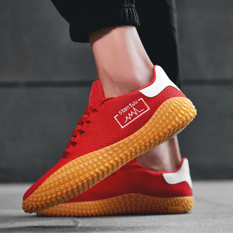 mens gym shoes cheap