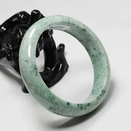

2366 Certified Grade "A" Natural Green Jadeite Jade Gems Bracelet Bangle