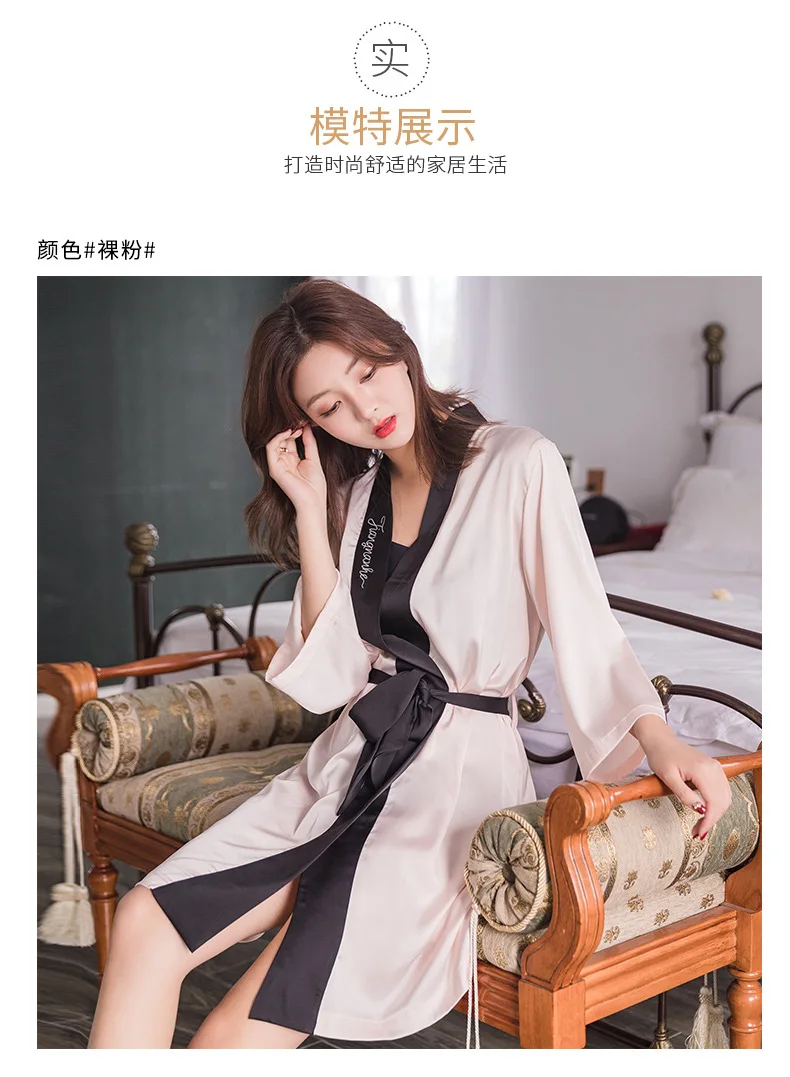 10233329776_559343622