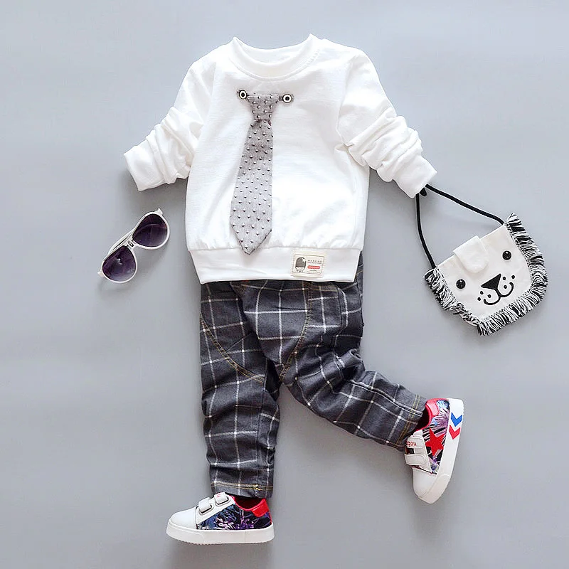 

BibiCola baby Clothes sets 2017 Spring/Autumn Baby Boys Cartoon Cotton Set kids Sport suit Children Clothing Sets Top+Pants Suit