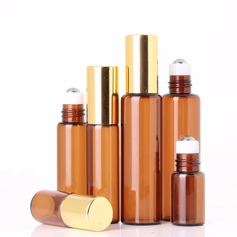 Дешево Макияж Стекло бутылка 2,5 мл 5 мл 10 мл Roll на пустой аромат духов эфирные масла бутылки с металлическими шариками ролик Золотой Кепки