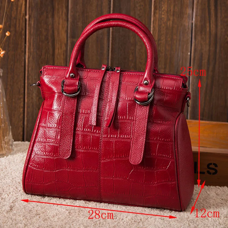 BL777Red00