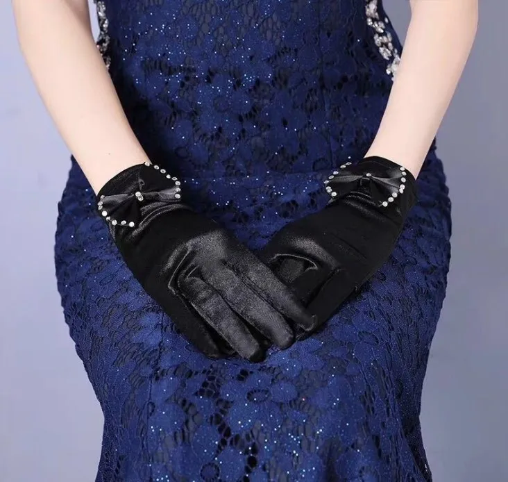 Новое поступление модные украшено бантом атласные черные короткие палец Свадебные перчатки 240