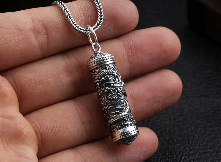 silver-drgon-pendant001E