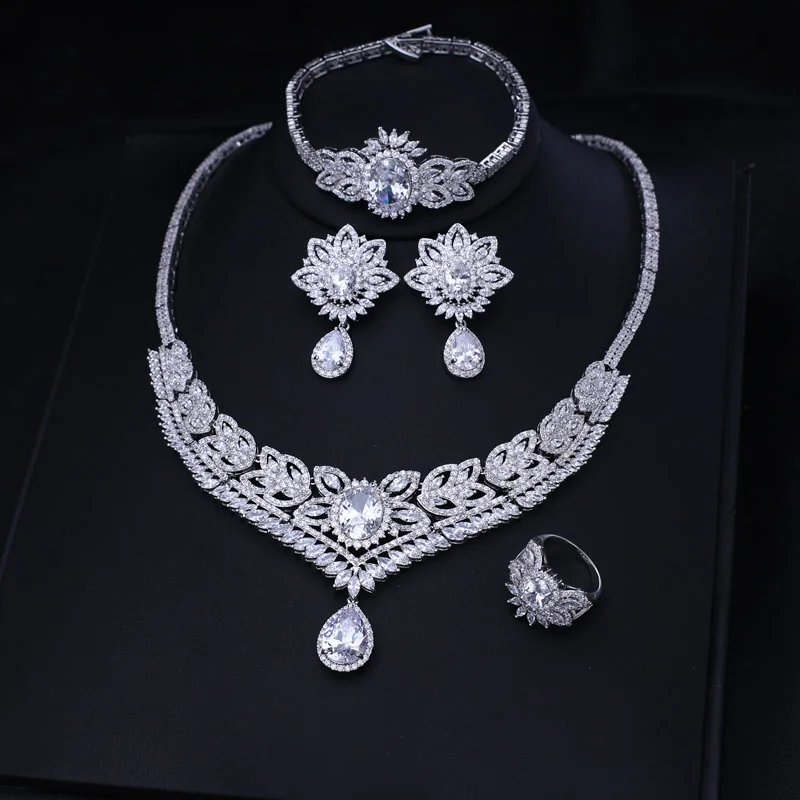 

LUXURY TOP QUALITY BRILLIANT CRYSTAL ZIRCON EARRINGS AND NECKLACE BRACELET RINGS DINNER JEWELRY SET WEDDING DRESS ACCESSARIES