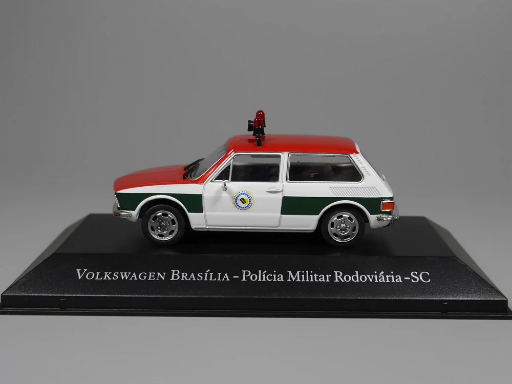 Авто ИНН-ixo 1:43 Volkswagen Brasilia Policia Militar Rodoviaria литая модель автомобиля