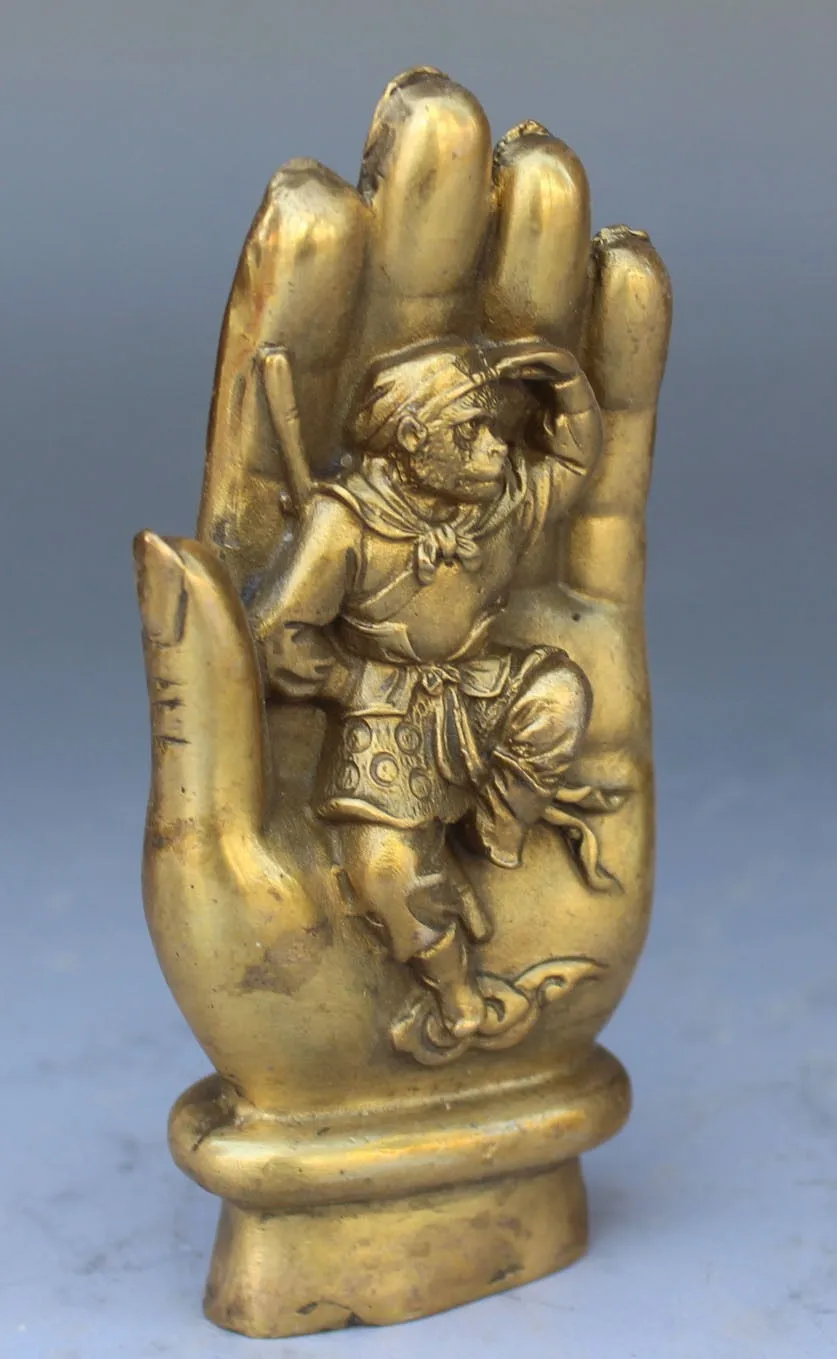 Chinese bronze sculpture sun wukong in the tathagata Buddha's hand | Дом и сад