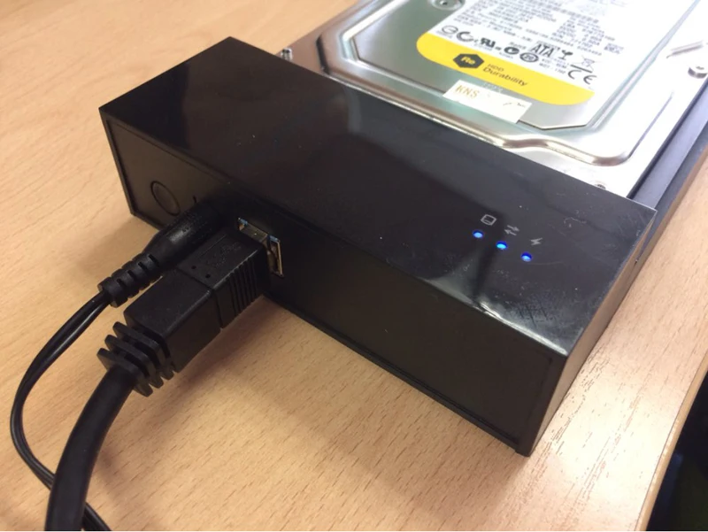 3pcs USB 3.0 to sata hard disk case 3.5 inch hdd ssd enclosure tool free plastic hdd caddy (2)