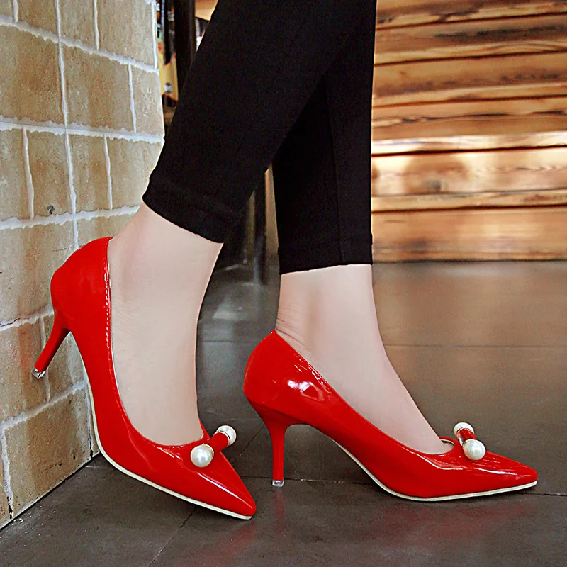 

2017 New Fashion Beaded OL Style Office Career Women Patent Leather Pumps Sexy Pointed Toe High Heels Spring Autumn Shoes WO060